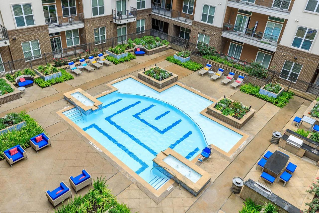 Downtown Hou 1Br Rental Car Available!! Pool Wifi Houston Exterior photo